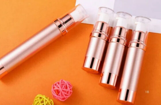 พลาสติก PP เงินเปล่า โคสเมติก ปั๊มไม่มีอากาศ โลชั่น เซรั่ม กระปุก K26-4 10ml 15ml 20ml 30ml