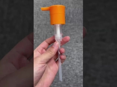 เครื่องฉีดสบู่เหลว ปั๊มน้ํายาสกรูสําหรับขวดชมพู