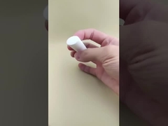 บรรจุภัณฑ์ลิปบาล์มทรงรีเล็กสีขาวเรียบเนียนสำหรับลิปสติก