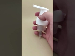 การออกแบบที่ละเอียดอ่อน ปั๊มโฟมพลาสติกสีขาวสำหรับขวดแชมพู