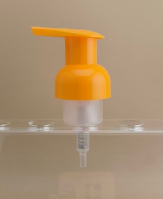 การออกแบบที่ละเอียดอ่อน ปั๊มฟองพลาสติกสีส้มสําหรับขวดชมพู