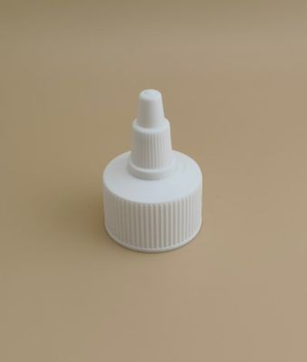 หมวกเจลลี่สีขาวจากพลาสติก