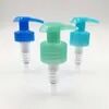 ซ้ายขวาล็อค พลาสติก Emulsion Dispenser ปั๊มสําหรับกระป๋องยาฆ่าเชื้อ