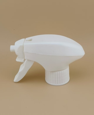 เครื่องฉีดกระตุ้นสีขาวแบบง่าย K103B ที่ได้รับการรับรองสําหรับขวดเครื่องสําอาง