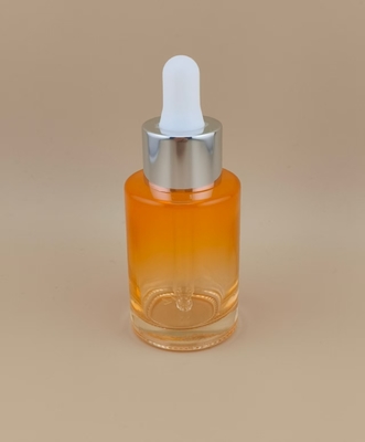 ขวดดรอปเปอร์แก้วทรงกลมเรียบสีส้มเปลี่ยนแปลงทีละน้อย K-GBL30 ออกแบบสำหรับโลชั่น