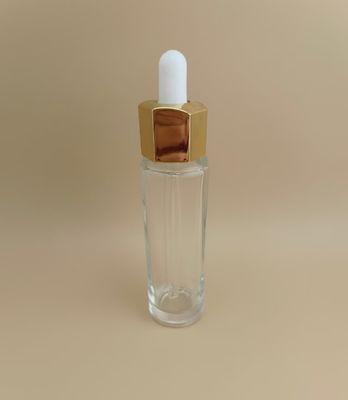 กระป๋องตกลงน้ําใสตามความต้องการ พร้อม CRC การออกแบบหลายเหลี่ยมที่เป็นไปได้และสวยงามที่นําเสนอวิธีการบรรจุที่ทนทานสําหรับ Essence